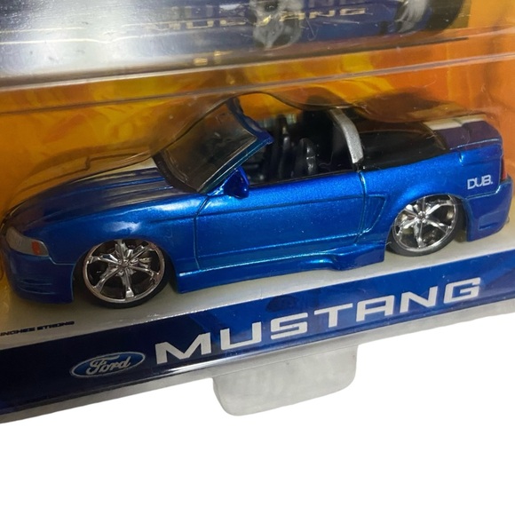 Jada Dub City Ford Mustang 1:64 Blue - Picture 5 of 9